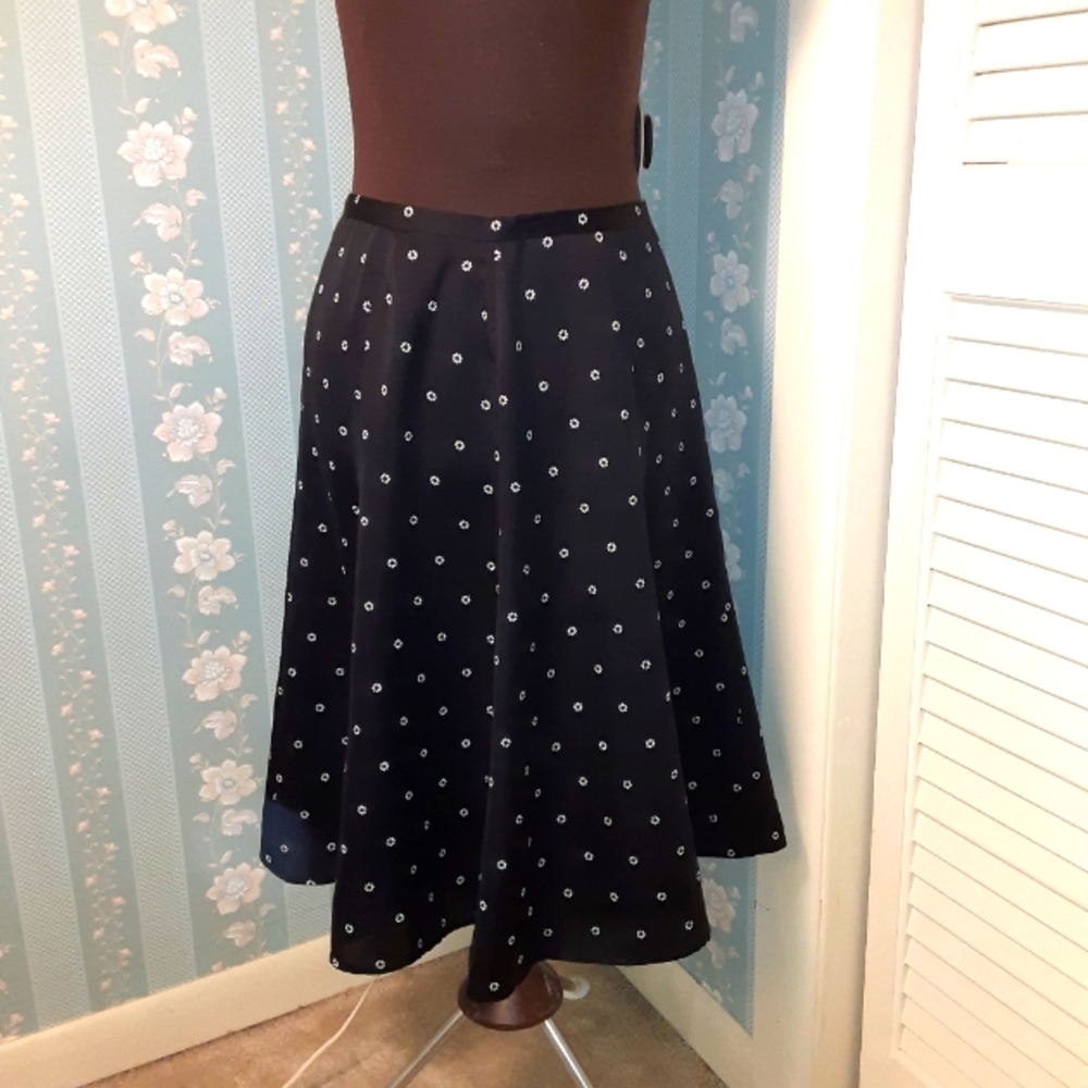 Valerie Steven's Silk Skirt Sz 2P